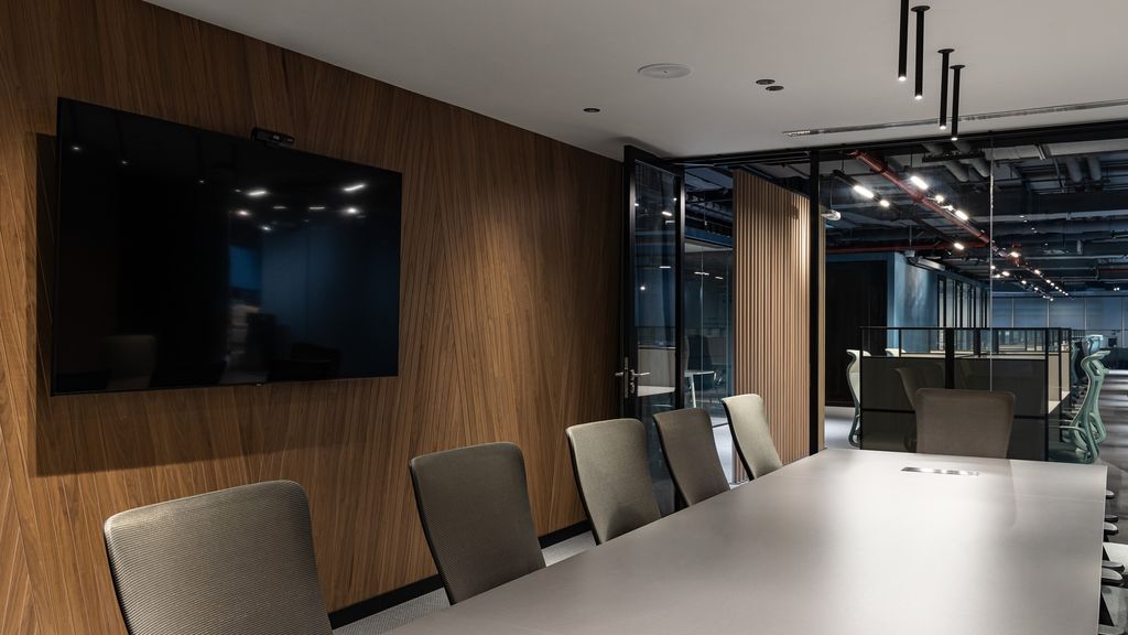 METROPOLITAN GUARDIAN TOWERS OFFICE