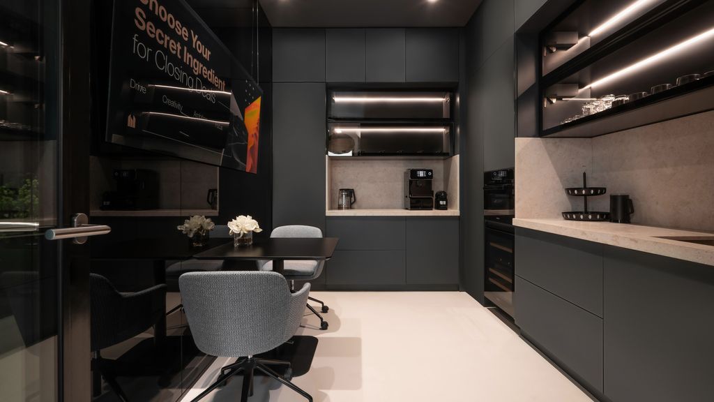METROPOLITAN SAADIYAT OFFICE