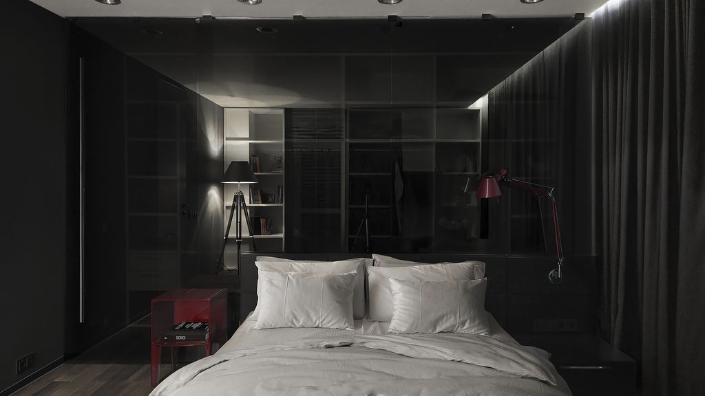 BACHELOR`S APARTMENT